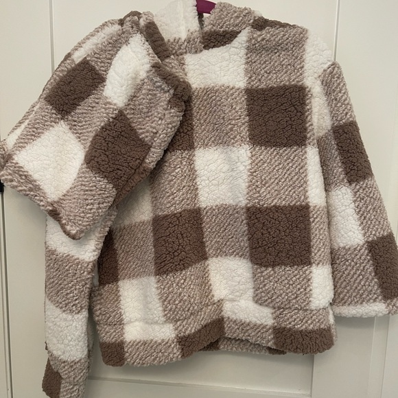 Matching Set!! - Picture 1 of 2